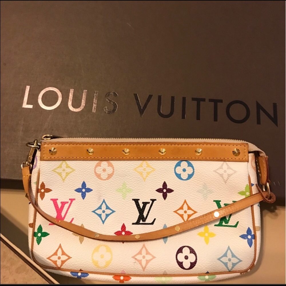 💥 100% LV  purse!  Small leather good.